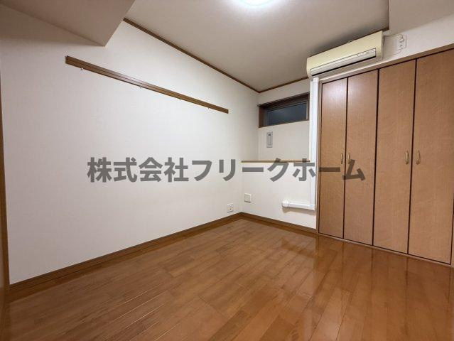 三鷹市上連雀４丁目の賃貸マンションの寝室