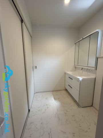 藤沢市辻堂太平台４期　新築戸建　全２棟１号棟の脱衣所
