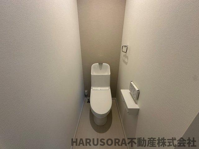 守口市東町1丁目　3階建のトイレ