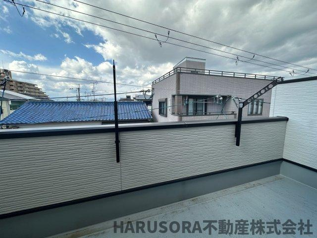 守口市東町1丁目　3階建のバルコニー