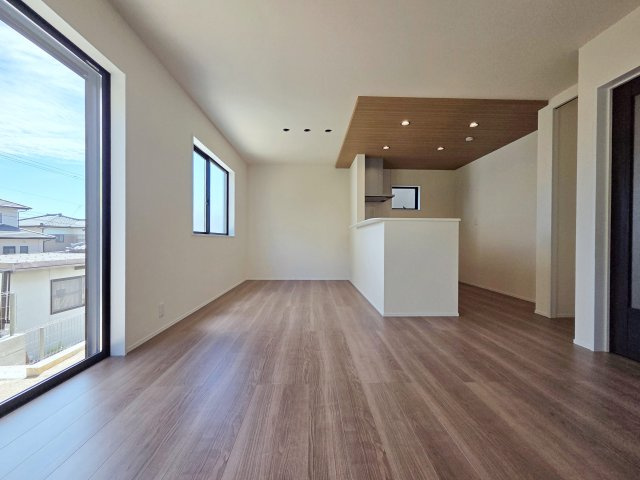 【居間・リビング】 | 大府市柊山町第３【仲介手数料0円】