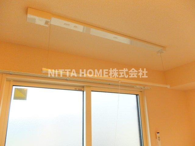 フォルティスの内装|室内物干しもあります♪