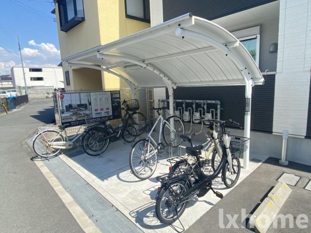 ツーブリッジの駐車場|駐車場に車を止められます