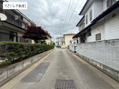 【前面道路含む現地写真】 | 本庄市西富田　中古住宅   | 現地(2026年5月撮影)