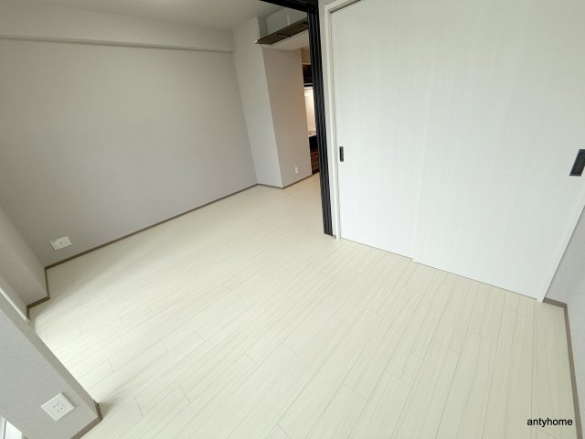 Ｍ:COURT新町の洋室
