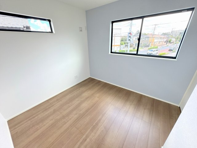【洋室】 | ふじみ野市福岡中央2丁目　新築一戸建住宅　全1棟　(ふじみ野店) | 2面採光4.7帖。