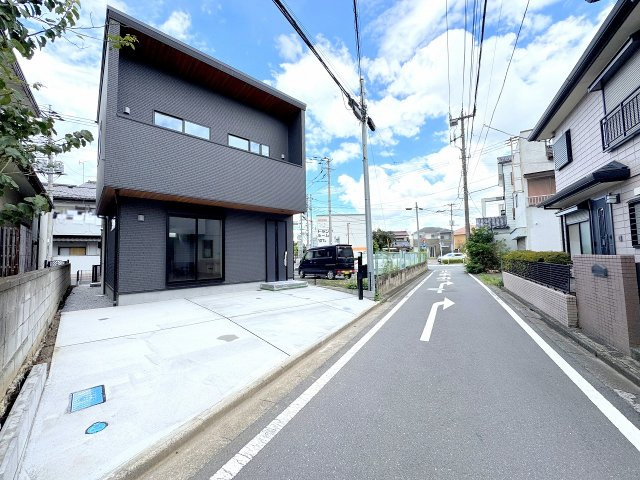 【外観】 | ふじみ野市福岡中央2丁目　新築一戸建住宅　全1棟　(ふじみ野店) | 前面道路