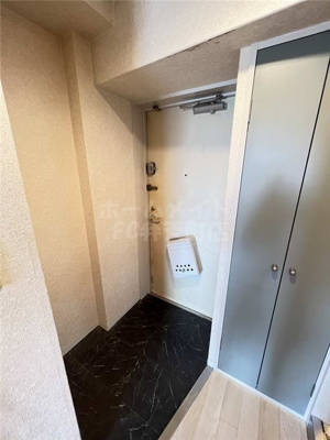 【玄関】 | シャトー弁天弐番館 | 明るい玄関です