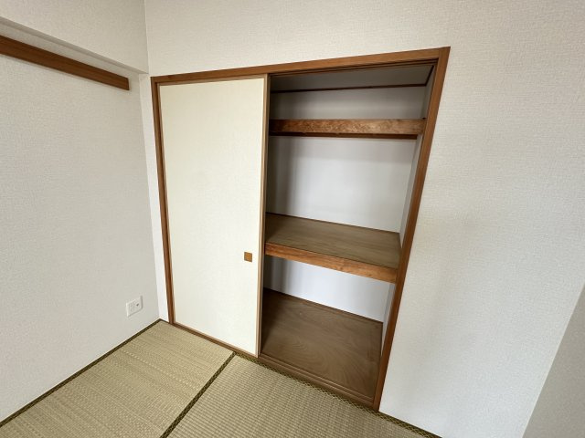 シンフォニアみなみが丘イーストコートB棟の収納
