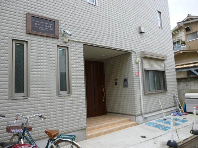 ビューノ五反野のエントランス