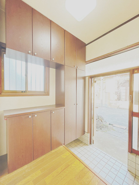 売中古戸建　富士市三ツ沢の玄関