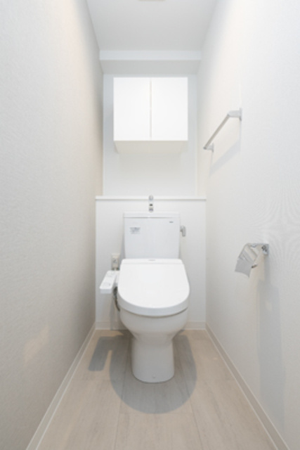 杉並区西荻北３丁目の賃貸マンションのトイレ