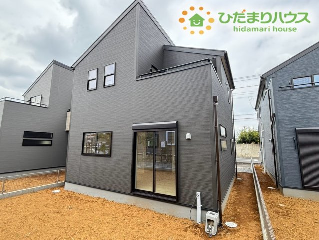東松山市五領町　新築一戸建て　リーブルガーデン　02