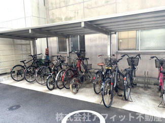 【その他共用部分】 | アロフト | 駐輪場
