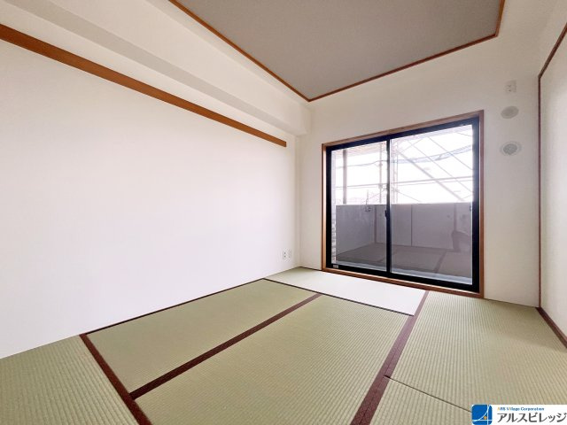 レーベンハイム鶴瀬の和室|和室6.0帖