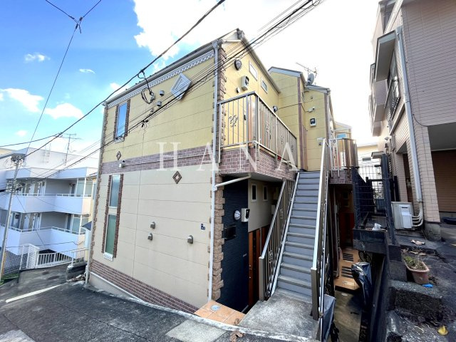 ユナイト上星川ブルックナーの外観