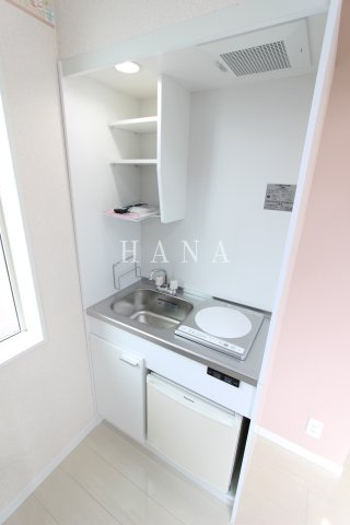 ユナイト三ツ沢ベルガモのキッチン