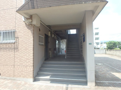 【エントランス】 | エスペランスモンド | エントランスです