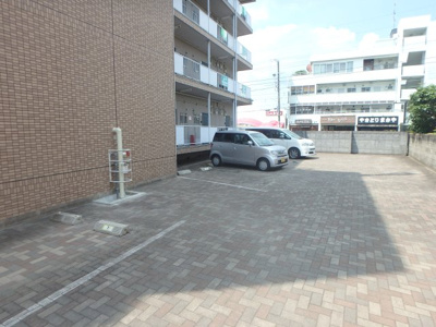 【駐車場】 | エスペランスモンド | 駐車スペースもあります