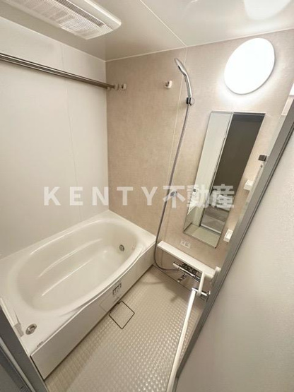 【浴室】 | プラウドフラット西蒲田 | コンパクトで使いやすいお風呂です
