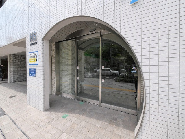 HS梅田EASTのエントランス