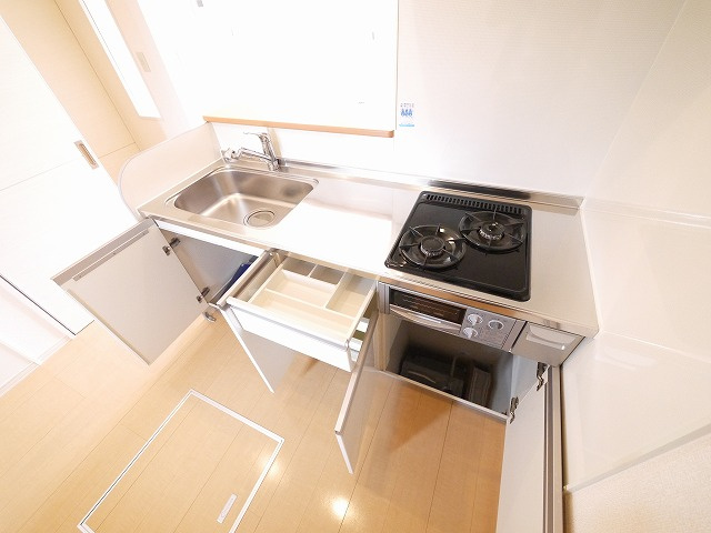 カーサ　セレスのキッチン|趣味の家具などを置いてもいいですね。