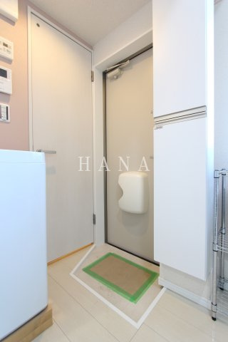 ユナイト保土ヶ谷プレビシートの玄関