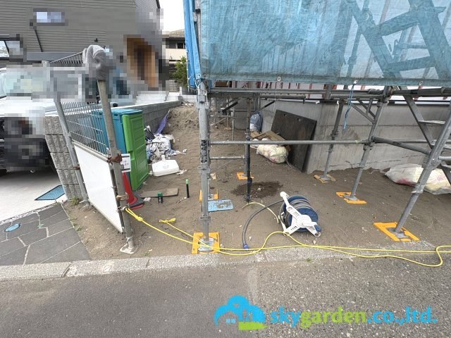 藤沢市辻堂太平台４期　新築戸建　全２棟２号棟の駐車場|令和8年4月22日撮影（工事中）