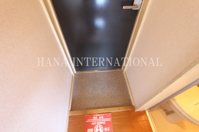 レオパレス21三ッ沢上町第2の玄関|同シリーズ物件の参考写真です。