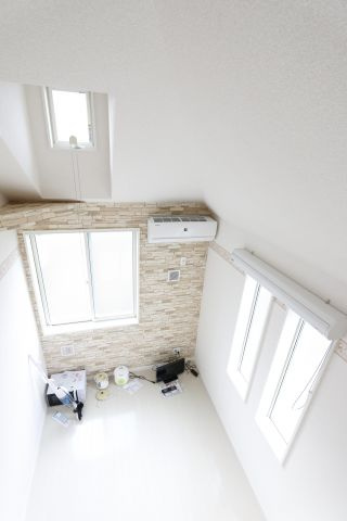 MAHALO横浜の居間・リビング|同タイプ参考写真です。
