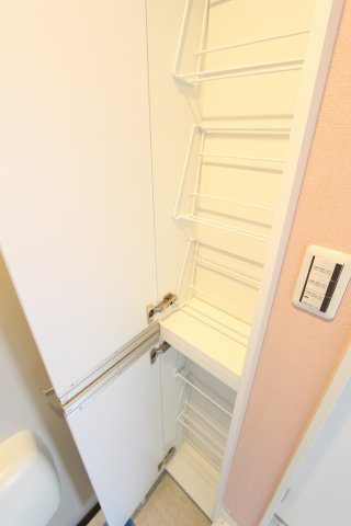 ユナイト 日吉カッサーノの収納