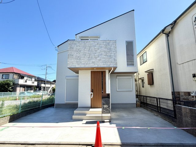 ＜LIBERi リーベリー＞練馬区田柄4丁目　土地32坪×建物32坪　大型邸宅の画像