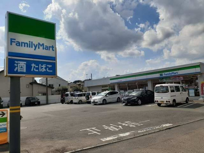 【周辺】 | ローズ・フルール | ファミリーマートまで270m