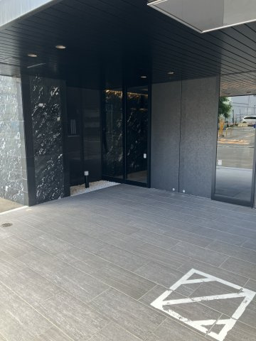 【エントランス】アルファスクエア中島公園 