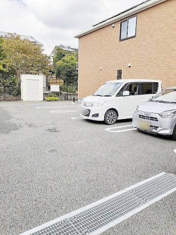 ウォール　ナット　グローブの駐車場