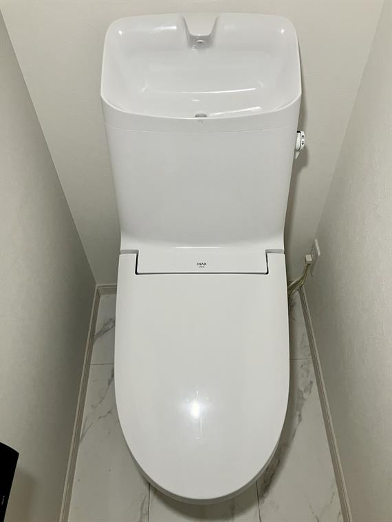 京島戸建のトイレ