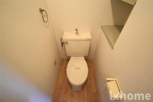 シャロームDのトイレ|コンパクトで使いやすいトイレです