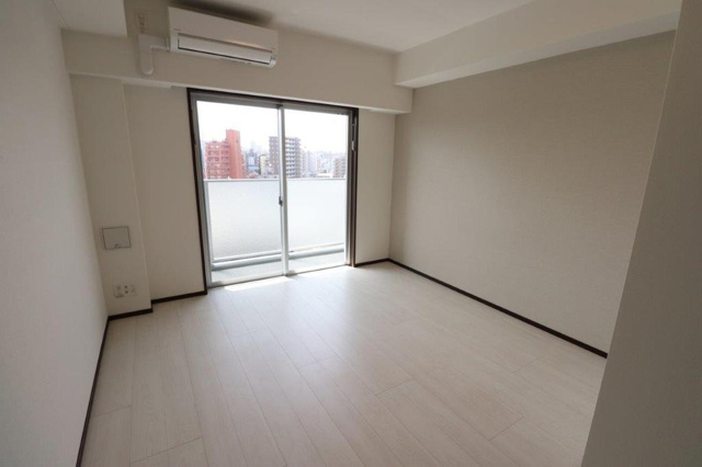 ジェノヴィア浅草Ⅳスカイガーデンの居間・リビング