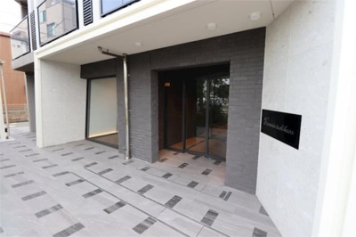 【エントランス】 | GENOVIA立川(ジェノヴィアタチカワ)