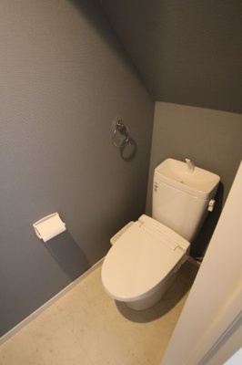 【トイレ】 | Casa Bianco | ※同建物ほかのお部屋の写真です。