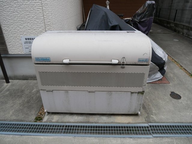 【その他】 | トロワ・スール