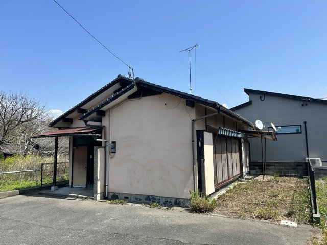 【外観】 | 入船町売地 | 解体して更地にも。こだわりの注文住宅を叶える場所。
