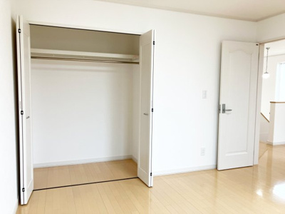【収納】 | 手稲区明日風5丁目 | 7.5帖洋室は収納2ヶ所♪