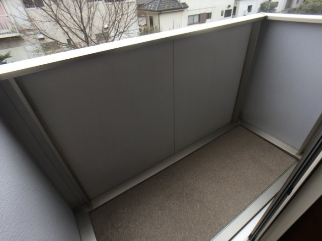 ストラール　Ｂのバルコニー