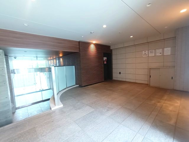 【ロビー】