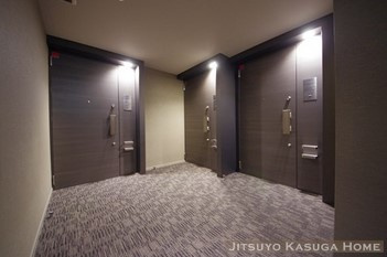【ロビー】