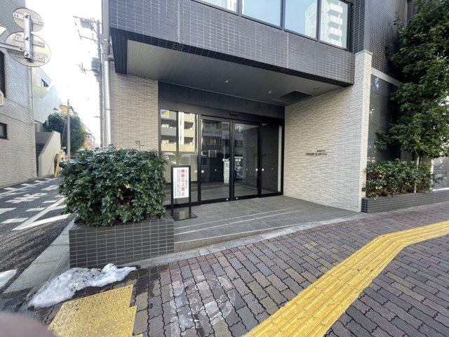 【エントランス】