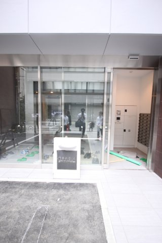 【エントランス】