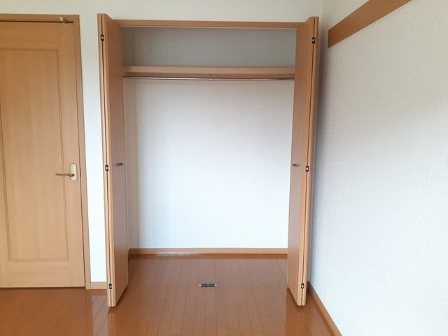 サイモンＳＥＶＥＮ　Ｂの収納