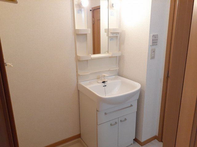 サイモンＳＥＶＥＮ　Ｂの洗面所